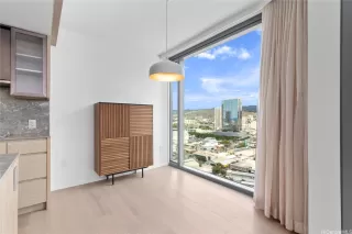 Photo #4: 202521781 Listing 