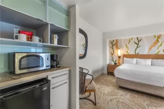 Photo #5: 202521788 Listing 