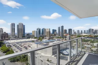 Photo #2: 202521806 Listing 