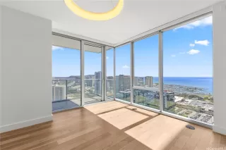 Photo #6: 202521822 Listing 