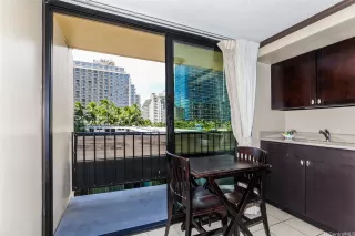 Photo #4: 202521824 Listing 