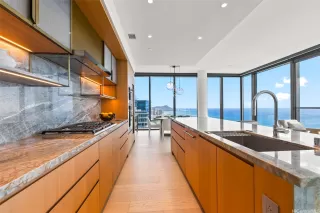 Photo #5: 202521849 Listing 