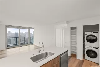 Photo #3: 202521855 Listing 