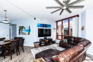 Photo #4: 202521903 Listing 