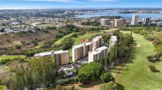 Browse active condo listings in COLONNADE ON THE GREENS
