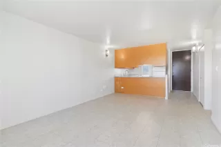 Photo #3: 202521960 Listing 