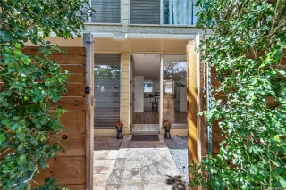 More Details about MLS # 202521962 : 1403 MAKIKI STREET B103