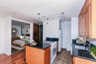 Photo #6: 202522006 Listing 