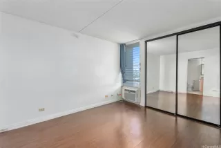 Photo #4: 202522011 Listing 