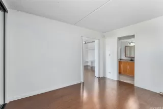 Photo #5: 202522011 Listing 