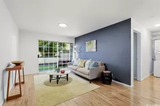 Photo #3: 202522087 Listing 