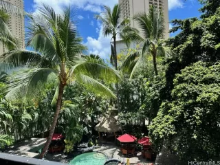Photo #2: 202522098 Listing 