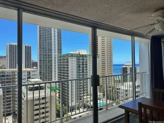 Photo #4: 202522101 Listing 