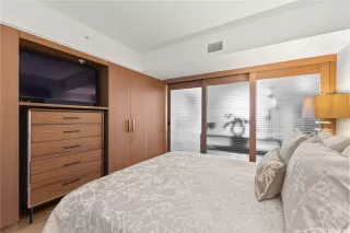 Photo #6: 202522110 Listing 