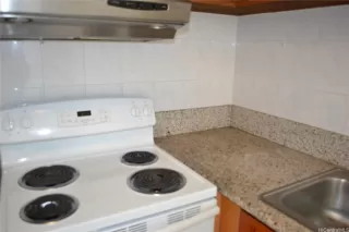 Photo #4: 202522130 Listing 