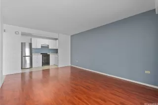 Photo #3: 202522147 Listing