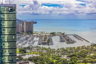 Photo #3: 202522166 Listing 