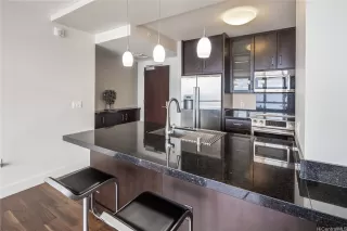 Photo #6: 202522166 Listing 