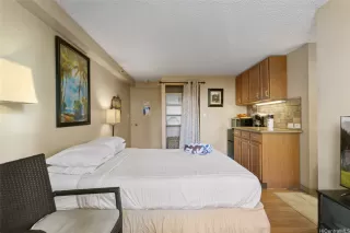 Photo #6: 202522178 Listing 