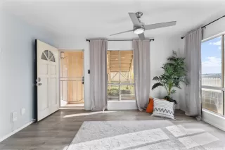 Photo #2: 202523180 Listing 