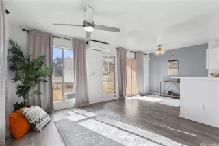 Photo #4: 202523180 Listing 