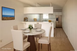 Photo #4: 202523187 Listing 