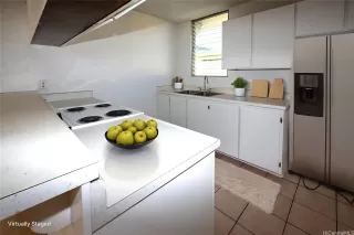 Photo #6: 202523187 Listing 