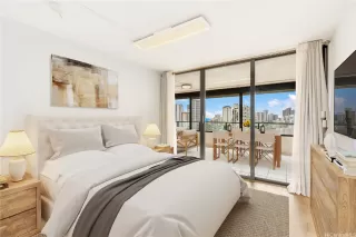 Photo #5: 202523197 Listing 