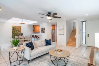 Photo #3: 202523202 Listing 