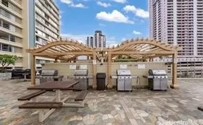 Photo #2: 202523213 Listing 