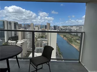 Photo #6: 202523213 Listing 