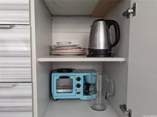 Photo #4: 202523219 Listing 