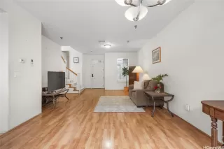 Photo #4: 202523250 Listing 