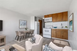 Photo #4: 202523268 Listing 