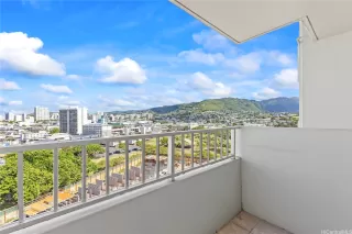 Photo #4: 202523284 Listing 