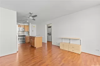 Photo #5: 202523284 Listing 