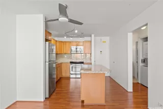 Photo #6: 202523284 Listing 