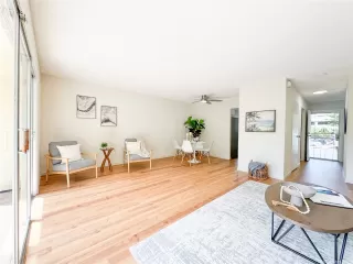 Photo #2: 202523298 Listing 