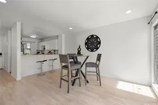 Photo #4: 202523307 Listing 