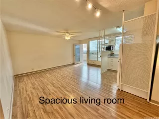 Photo #3: 202523343 Listing 