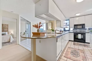 Photo #3: 202523349 Listing 