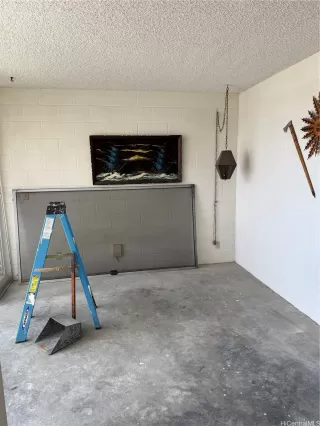 Photo #4: 202523373 Listing 