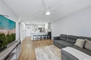 Photo #3: 202523377 Listing 