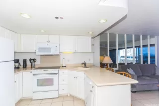 Photo #6: 202523392 Listing 