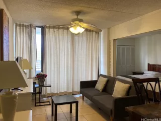 Photo #4: 202523393 Listing 