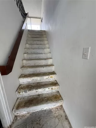 Photo #6: 202523406 Listing 