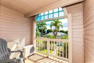 Photo #2: 202523414 Listing 