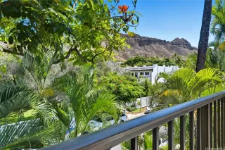 Photo #2: 202523445 Listing 