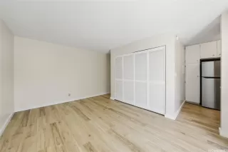 Photo #4: 202523445 Listing 