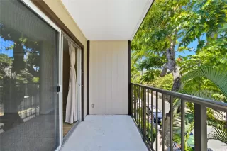 Photo #6: 202523445 Listing 